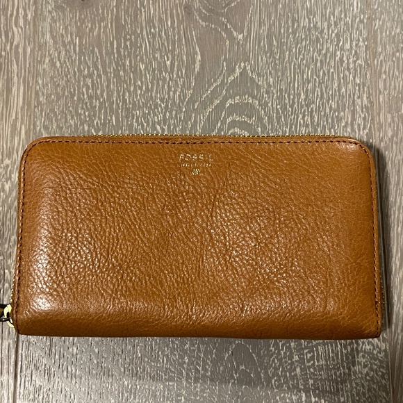 FOSSIL brown leather wallet clutch - Picture 1 of 7